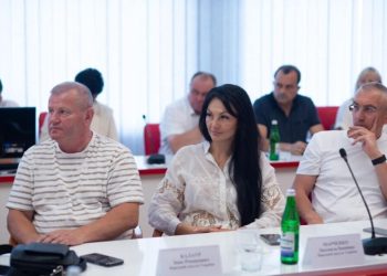 Скандальна Людмила Марченко веде активну депутатську роботу