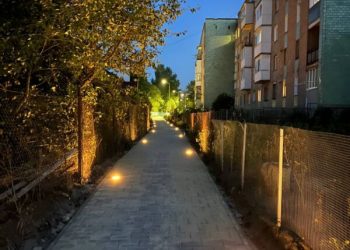 У Чорткові покрали ліхтарі зі світлодіодної бруківки