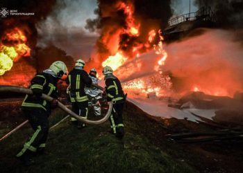 У ДСНС показали фото з ліквідації пожежі у Тернополі | Терміново новини Тернополя