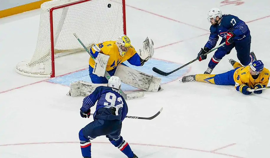 Україна стартувала у вирішальному раунді відбору на Олімпіаду з розгрому від французів