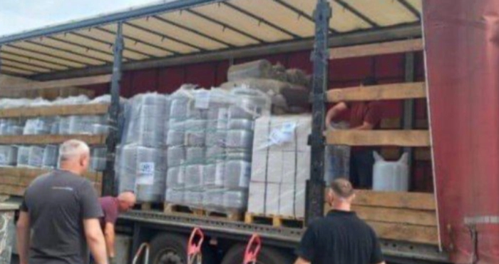 Гуманітарка для переселенців з Херсонщини. Фото: Херсонська ОВА/Telegram.