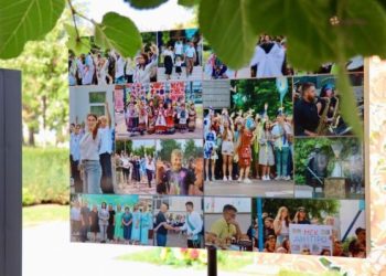 До Дня міста у сквері «Юність» установили конструкцію з цікавими фактами про Черкаси — Новости Черкасс