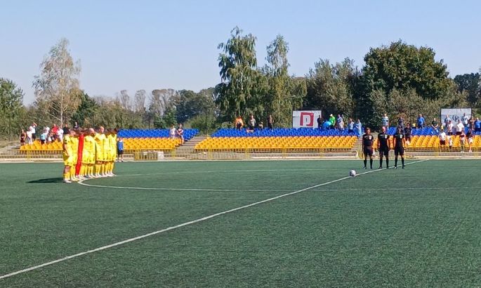 Друга ліга. Сенсація в Ужгороді, дебютна перемога Локомотива