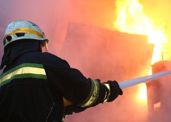 На Тернопільщині горіла квартира у будинку