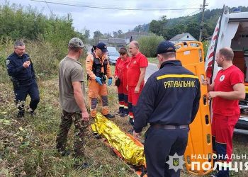 На Тернопільщині зниклого пенсіонера знайшли у важкому стані