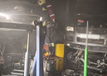 Намагався загасити пожежу: у Львові отримав опіки 21-річний чоловік