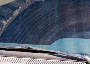 Склоочисники розмазують бруд по склу авто: поради експертів | АВТО НОВИНИ |