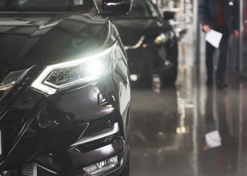Поради з вибору компанії для пригону авто із США “під ключ”