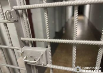 На Золотоніщині під час сварки чоловіка вдарили ножем у живіт — Новости Черкасс