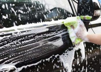 Водіїв каратимуть за миття авто на вулиці: в Україні набули чинності нові правила | АВТО НОВИНИ |
