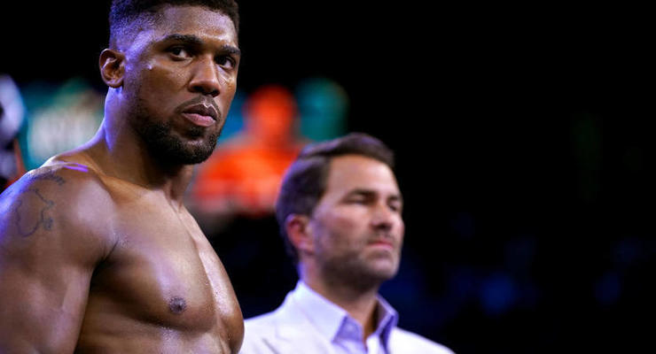 "Это может быть последний год": Промоутер Джошуа сделал громкое заявление о его будущем