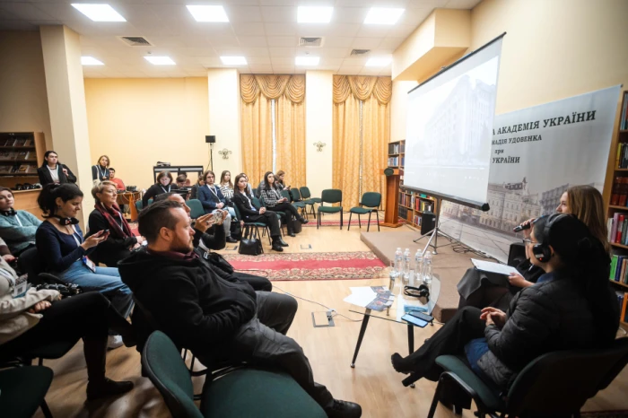 Перегляд та обговорення фільму / Фото Артема Галкіна