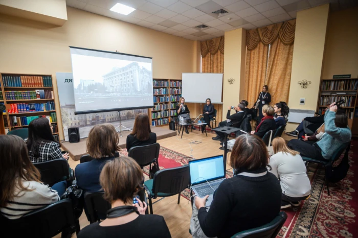 Перегляд та обговорення фільму / Фото Артема Галкіна