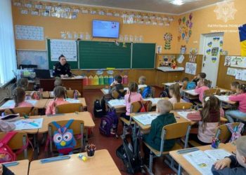 Урок доброти: першокласників навчали поважати тварин — Новости Черкасс