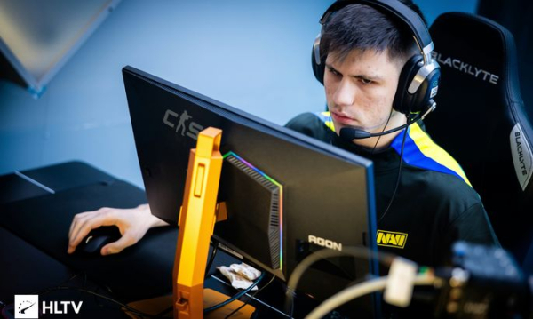 b1t із NAVI потрапив до топ-10 гравців у пістолетних раундах у 2024 році