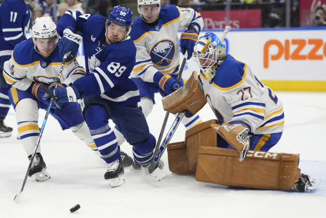 Чикаго та Торонто закинули по 5 шайб у ворота суперників, Вегас дотиснув Міннесоту