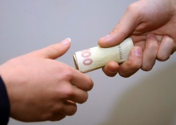 На Бучаччині п’яний водій пропонував патрульним хабар | Терміново новини Тернополя