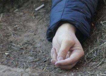 На Тернопільщині на вулиці знайшли тіло молодого чоловіка