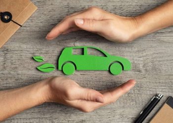 Пільгове розмитнення електромобілів в Україні скасують: коли та чому | АВТО НОВИНИ |