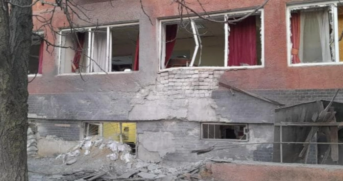 Пошкоджене приміщення бібліотеки / Херсонська ЦБС