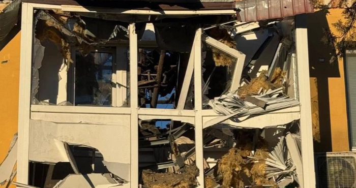 Будинок у Білозерці після російського обстрілу 14 грудня 2024 року / Херсонська ОВА