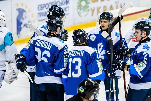 Сокіл обіграв Шторм у матчі чемпіонату України