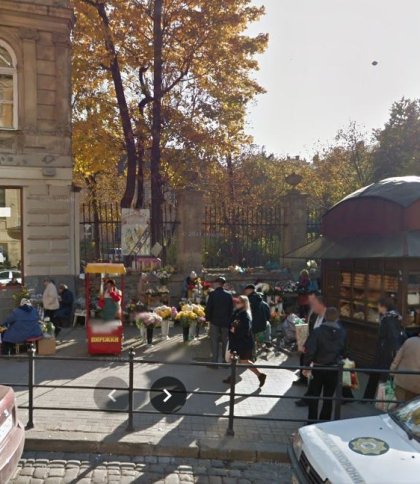 У Львові облаштують спеціальні ятки для продажу квітів біля Галицького ринку