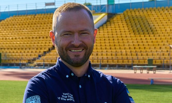 У матчі з Шахтарем за Полісся дебютував вихованець ФК Ужгород. Президент закарпатців розповів про клубну стратегію