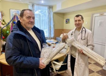 Допомога міста-побратима Фірзена: у дитяче відділення лікарні Канева закупили жалюзі — Новости Черкасс