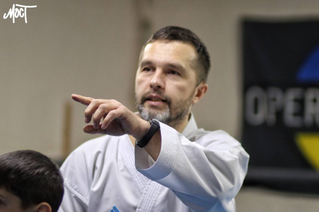 Тренер Руслан Хомутенко