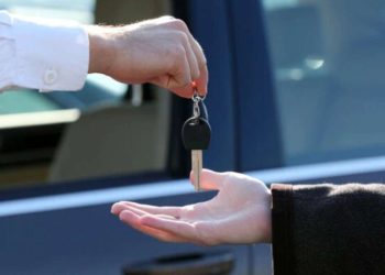 Торгівля вживаними авто: Президент України підписав Закон про спрощення процедури | АВТО НОВИНИ |