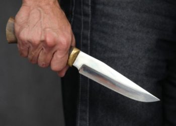 У Тернополі на зупинці мало не зарізали 52-річного чоловіка