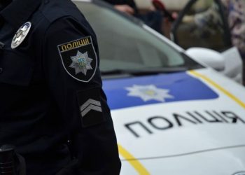 У Тернополі патрульні врятували чоловіка, якому стало погано