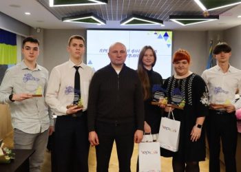 Фіналісти учнівського стажування презентували свої ідеї розвитку Черкас  — Новости Черкасс