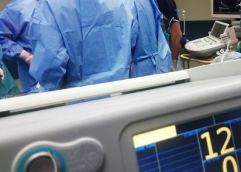 Львівські лікарі видалили кілограм волосся з шлунка 15-річної дівчинки — LVIV.MEDIA