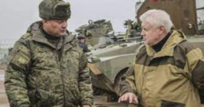 Сергій Миронов (з правого боку) / Інтернет