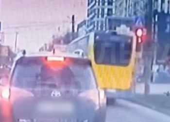 За проїзд на червоне світло у Львові оштрафували водія маршрутки — Львівщіна