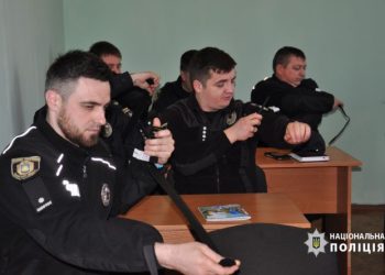 Черкаські поліцейські провели комплексні навчання — Новости Черкасс
