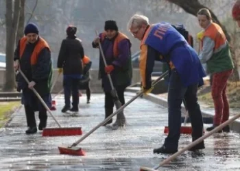 Львів’яни голосуватимуть за найкращого двірника міста — LVIV.MEDIA