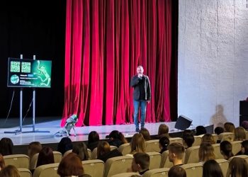 Сергій Жадан у Черкасах: про військо майбутнього, єдність українців і боротьбу з пропагандою — Новости Черкасс