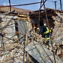 Порятунок з-під завалів / ДСНС України