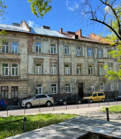 Львівська міськрада продала нежитлові приміщення в пам’ятці архітектури за 880 тис. грн