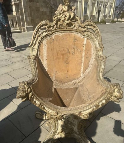 Військові повернули до Львова втрачене крісло митрополита Андрея Шептицького