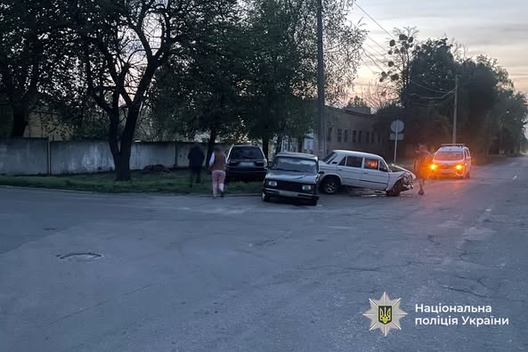 два автомобілі у ДТП 25 квітня