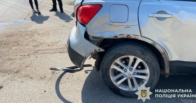 Двоє підлітків на мотоциклі потрапили у ДТП в Мостиськах – 02