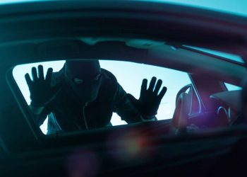 Як розпізнати ознаки, що вашу машину можуть викрасти | АВТО НОВИНИ |