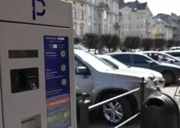 На Львівському вокзалі та поблизу політехніки облаштують нові стоянки — LVIV.MEDIA