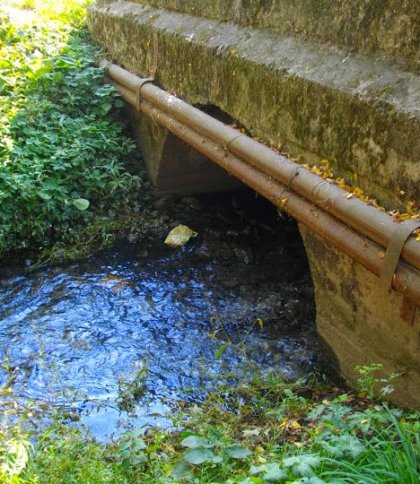 На Самбірщині дитина впала в обрив на беріг річки