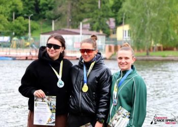 Черкащани посіли призові місця чемпіонату України з марафону з веслування на байдарках і каное — Новости Черкасс
