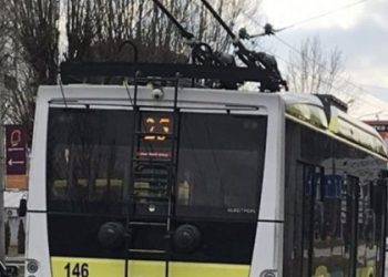 У Львові через обрив контактної мережі тролейбуси змінили маршрути — LVIV.MEDIA